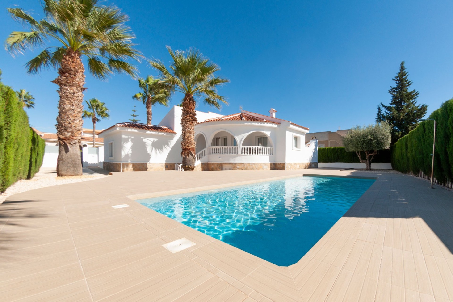 Nybyggnation - Fristående villa - Rojales - Benijofar