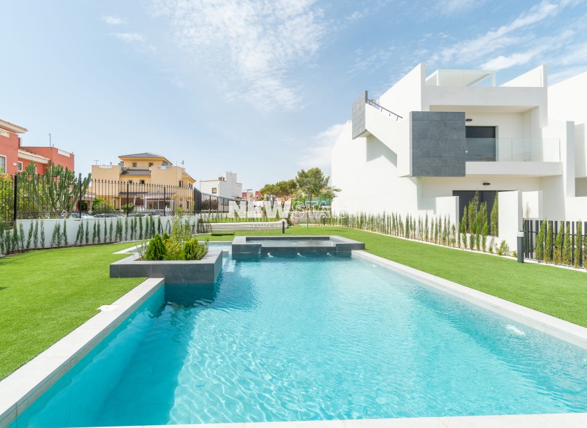 Nybyggnation - Högt bungalow - Torrevieja