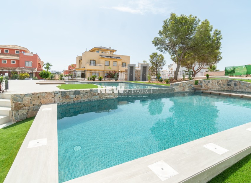 Nybyggnation - Högt bungalow - Torrevieja
