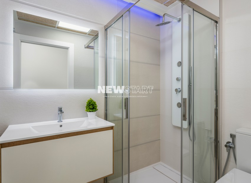 Nybyggnation - Låg bungalow - Torrevieja