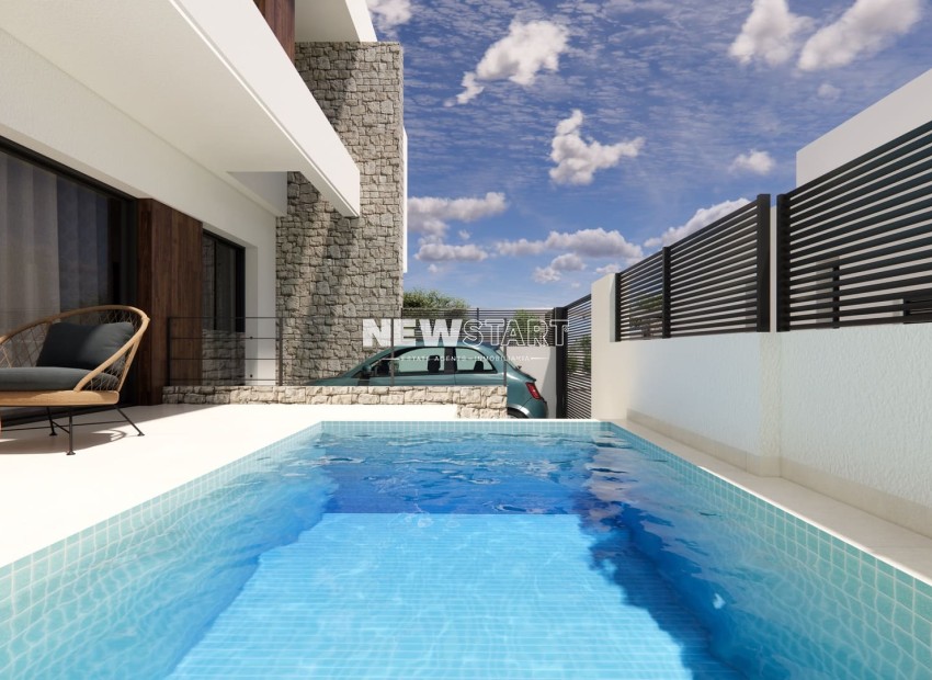 Nybyggnation - Terrasserad - Dolores