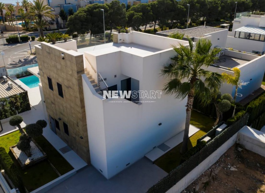 Nybyggnation - Villa - Orihuela Costa