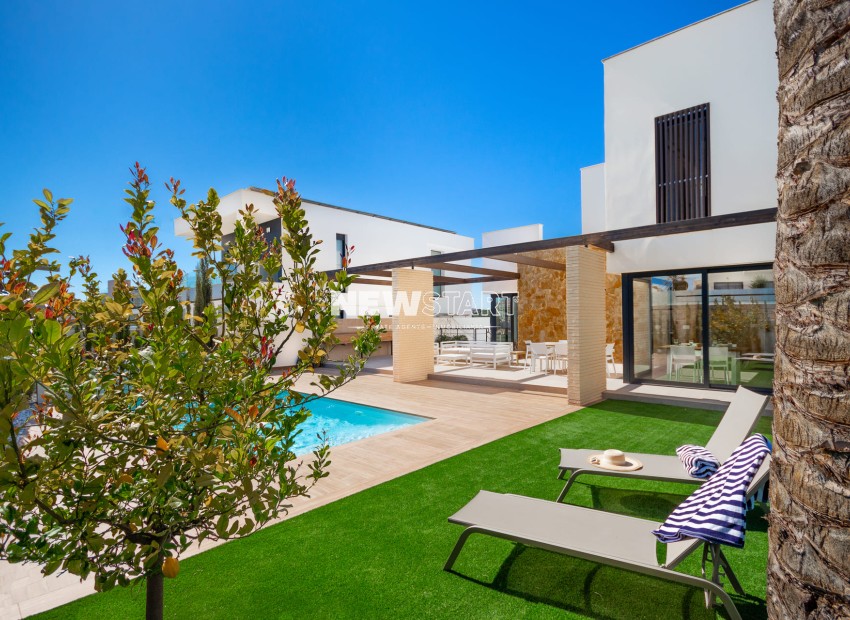 Nybyggnation - Villa - Orihuela Costa