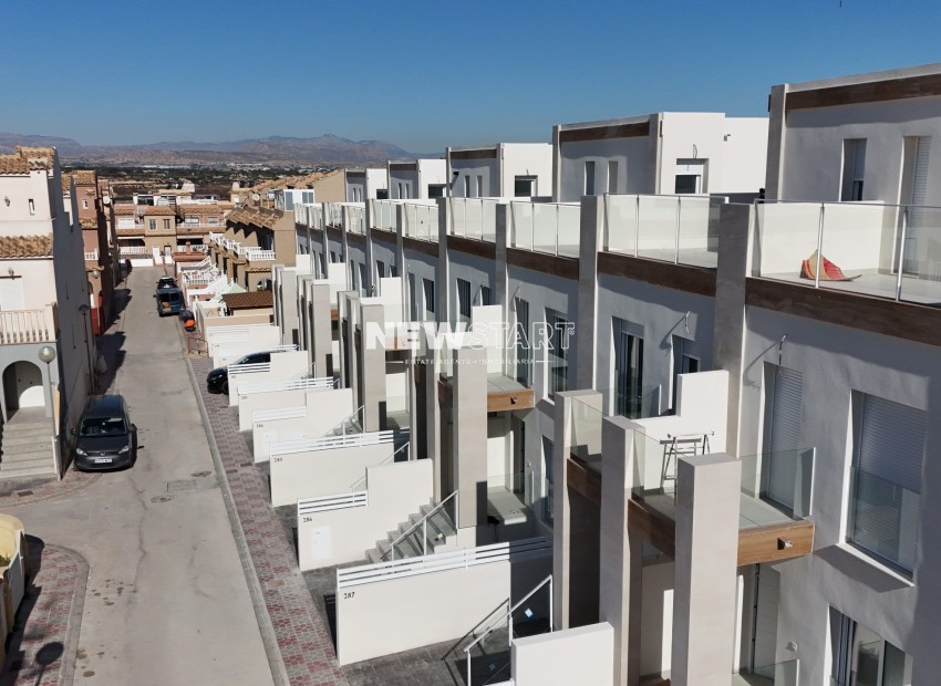 Obra nueva - Adosado - Gran Alacant