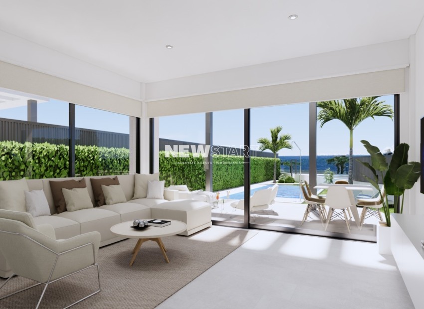 Obra nueva - Adosado - Los Alcázares