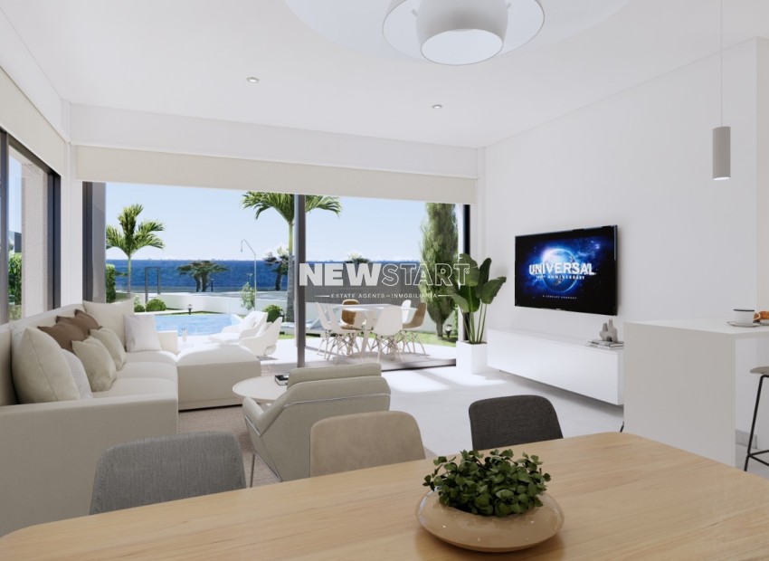 Obra nueva - Adosado - Los Alcázares