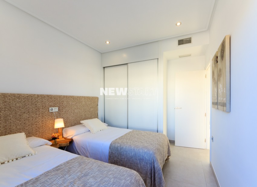 Obra nueva - Adosado - Pilar de la Horadada