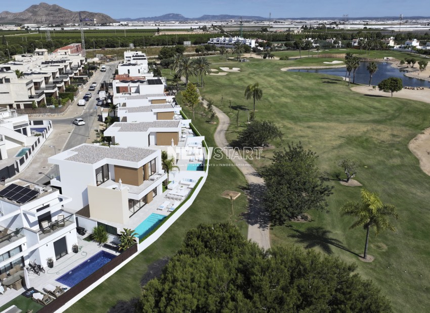 Obra nueva - Adosado - San Javier
