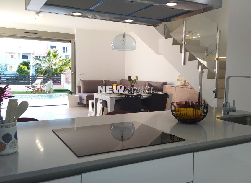 Obra nueva - Adosado - Villamartin