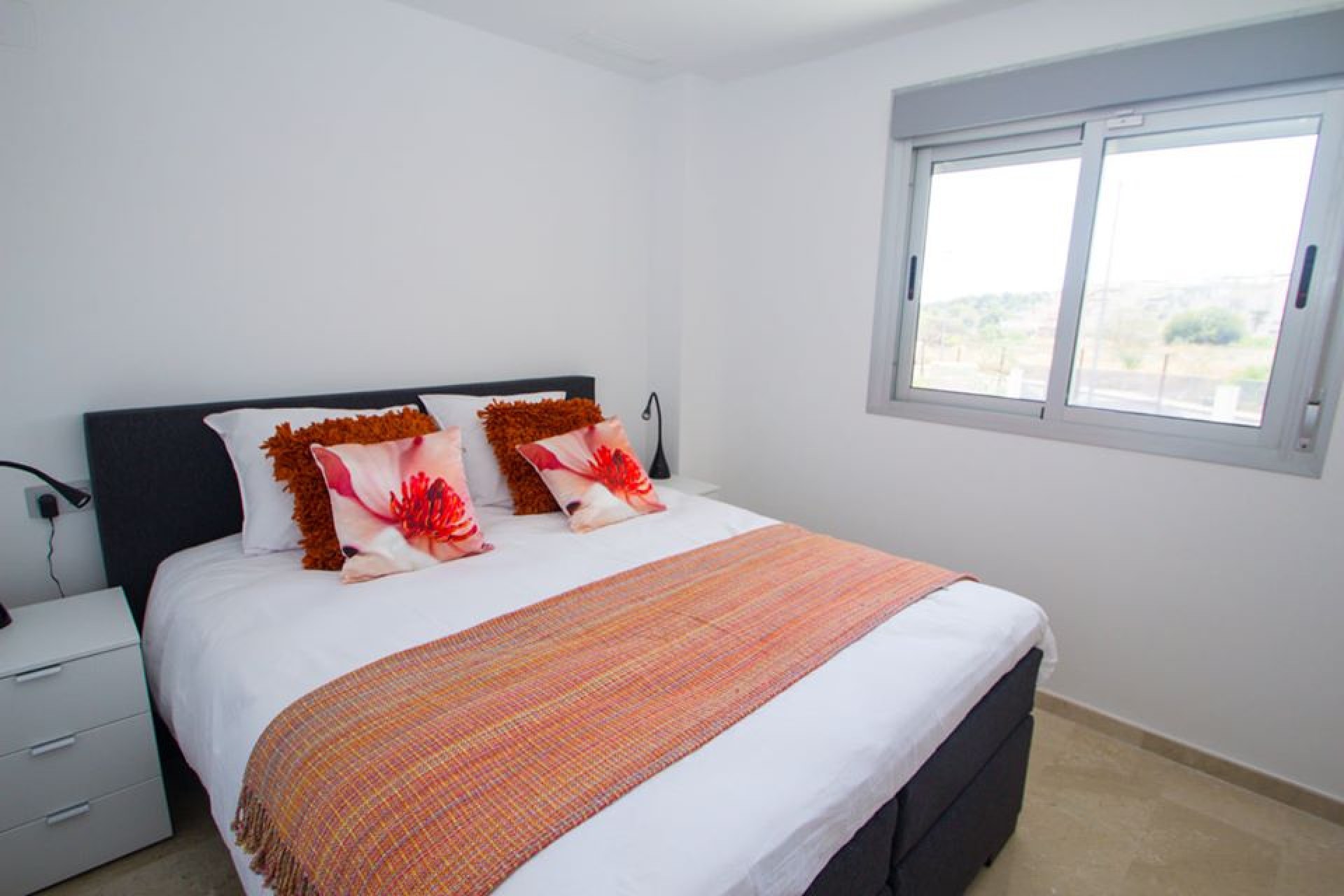 Obra nueva - Apartamento - Res. Las Filipinas