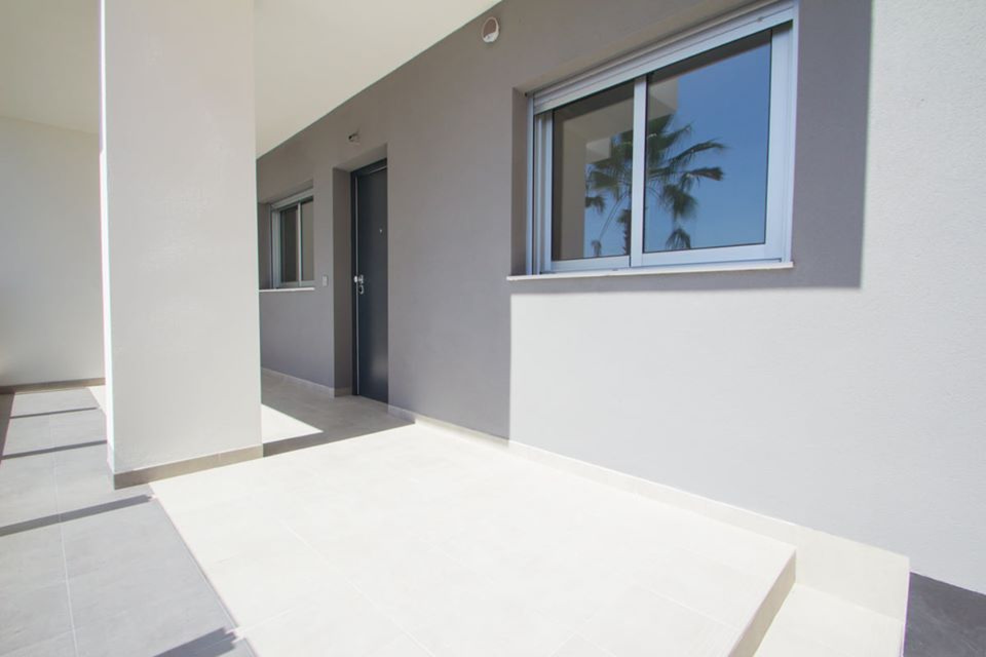 Obra nueva - Apartamento - Res. Las Filipinas