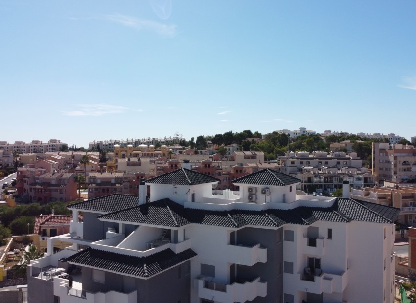 Obra nueva - Apartamento - Res. Las Filipinas