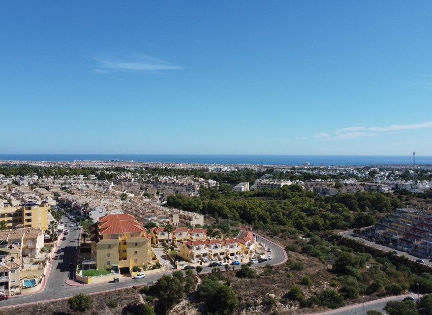 Obra nueva - Apartamento - Res. Las Filipinas