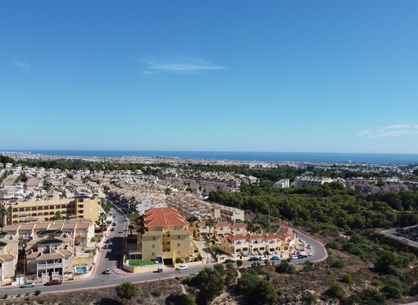 Obra nueva - Apartamento - Res. Las Filipinas
