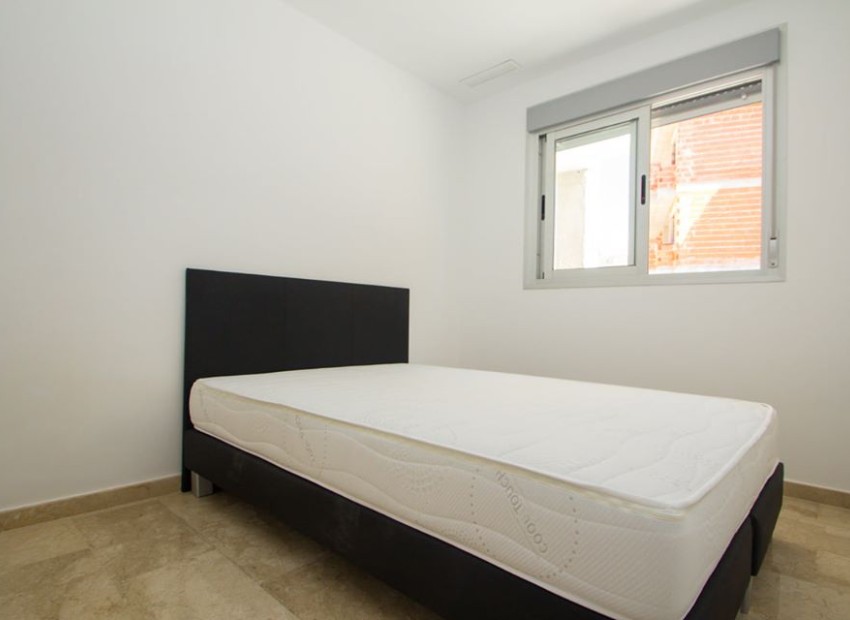 Obra nueva - Apartamento - Res. Las Filipinas