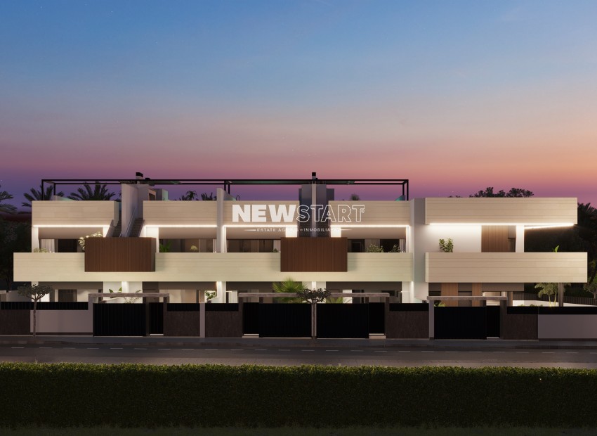 Obra nueva - Bungalow alto - Pilar de la Horadada