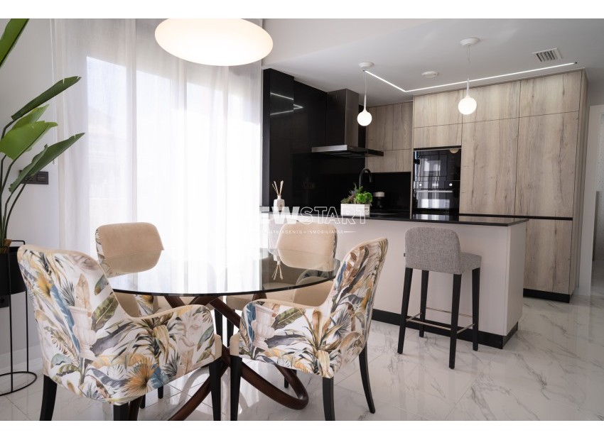 Obra nueva - Bungalow alto - Pilar de la Horadada