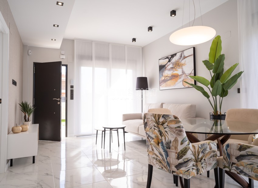 Obra nueva - Bungalow alto - Pilar de la Horadada