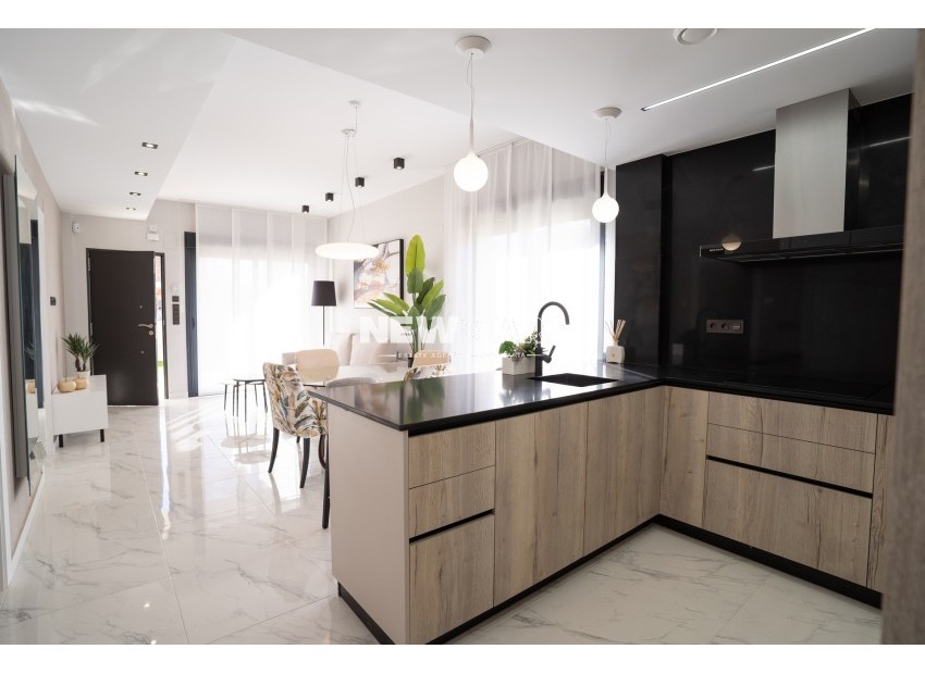 Obra nueva - Bungalow alto - Pilar de la Horadada