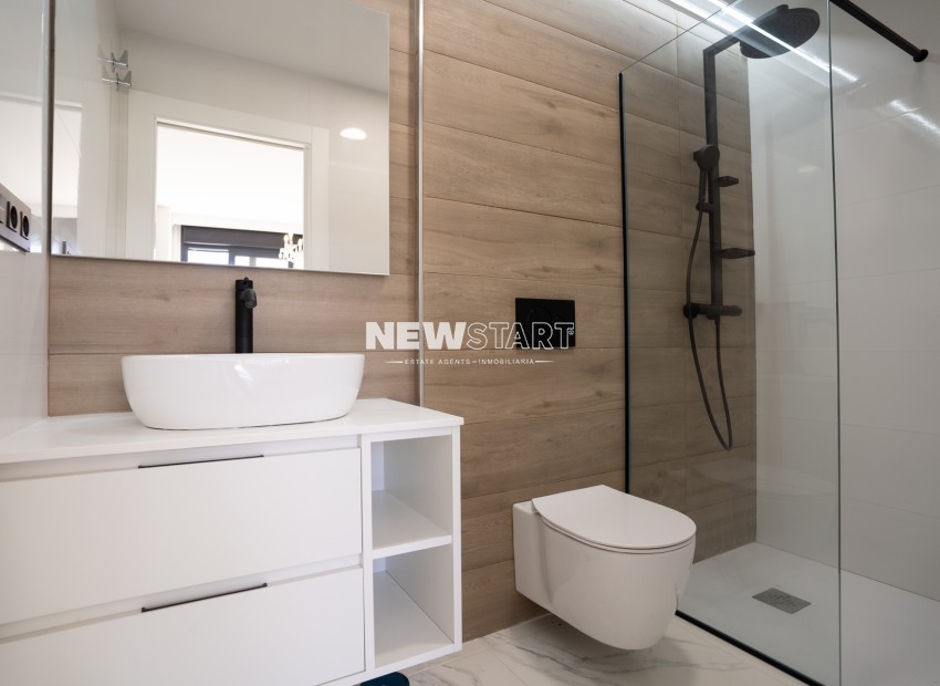 Obra nueva - Bungalow alto - Pilar de la Horadada