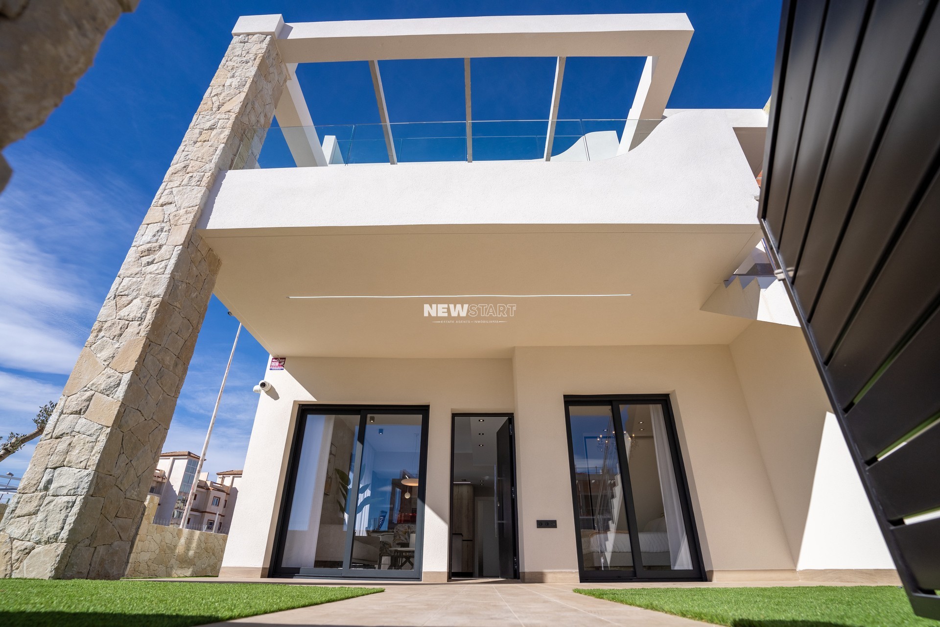 Obra nueva - Bungalow alto - Pilar de la Horadada