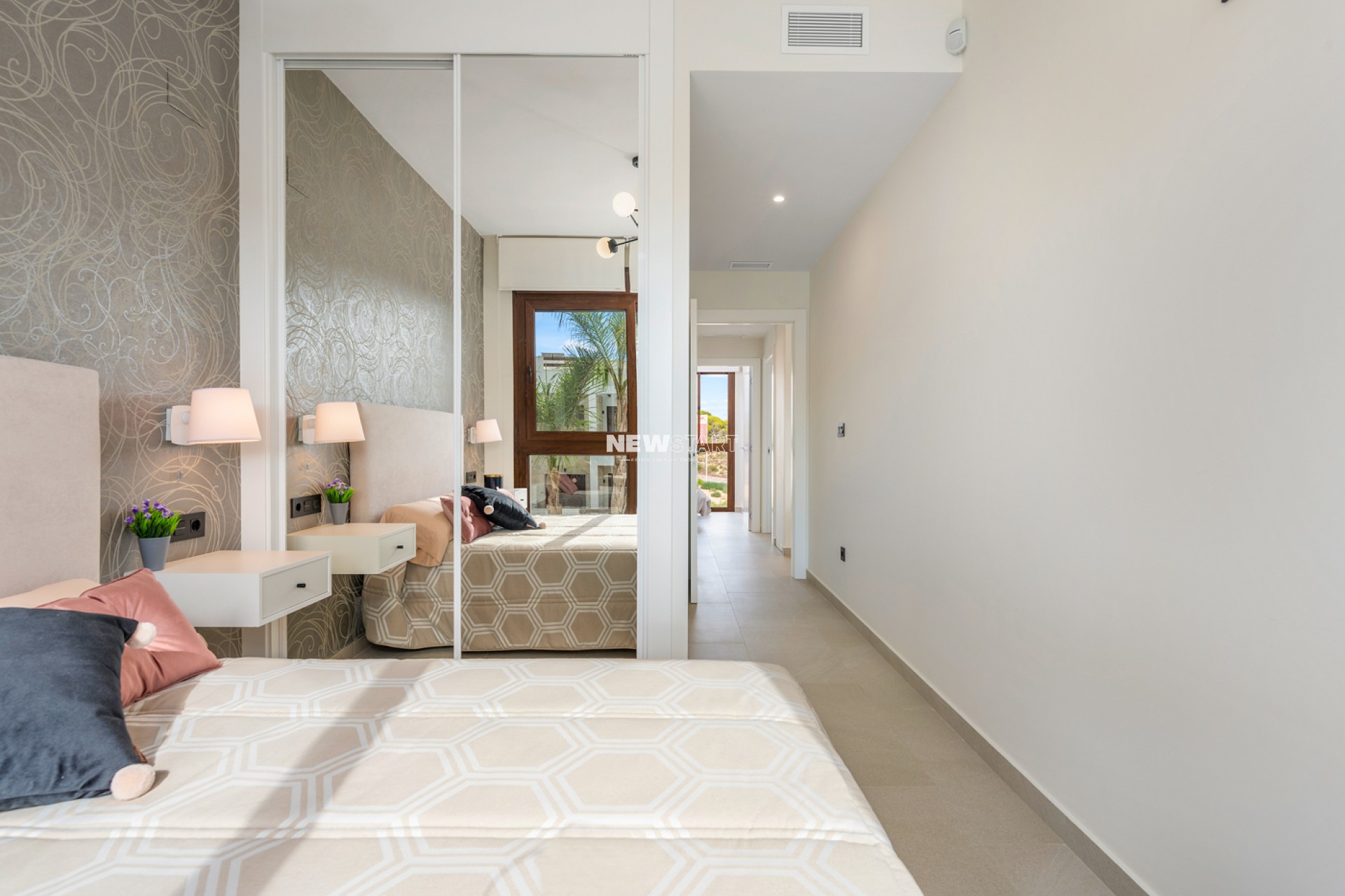 Obra nueva - Bungalow alto - Torrevieja