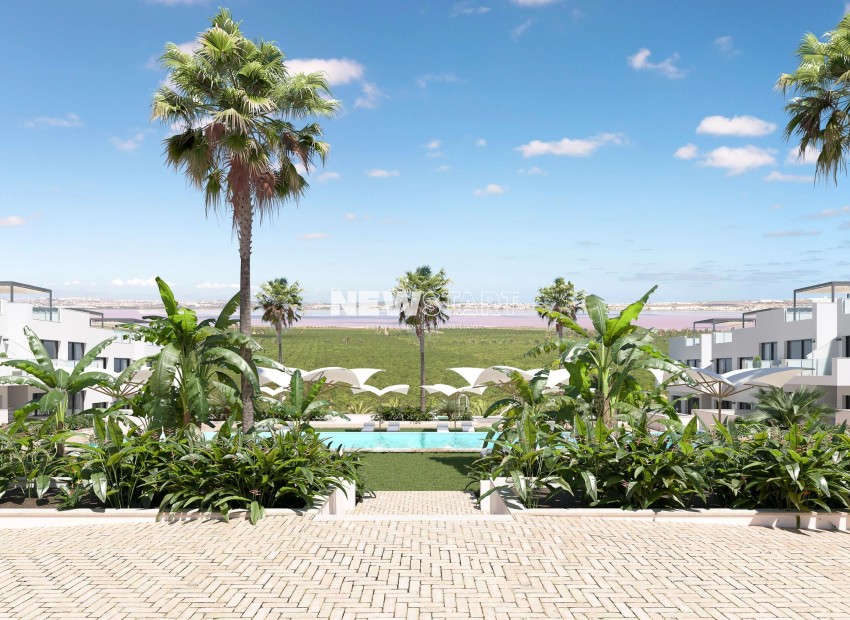 Obra nueva - Bungalow alto - Torrevieja