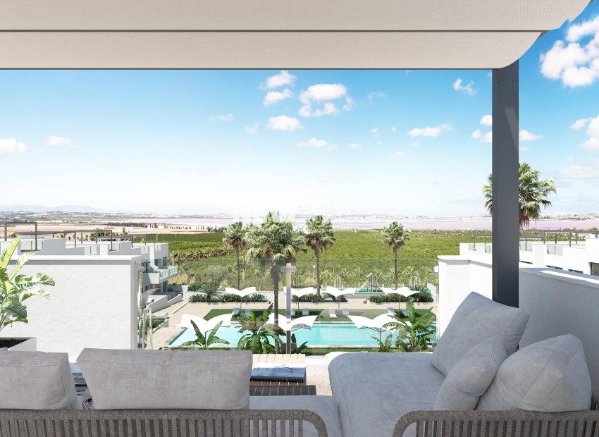 Obra nueva - Bungalow alto - Torrevieja