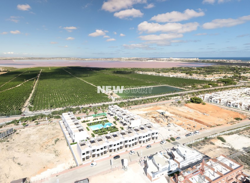 Obra nueva - Bungalow alto - Torrevieja