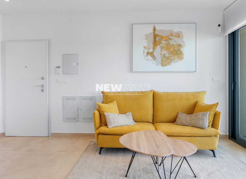 Obra nueva - Bungalow alto - Torrevieja