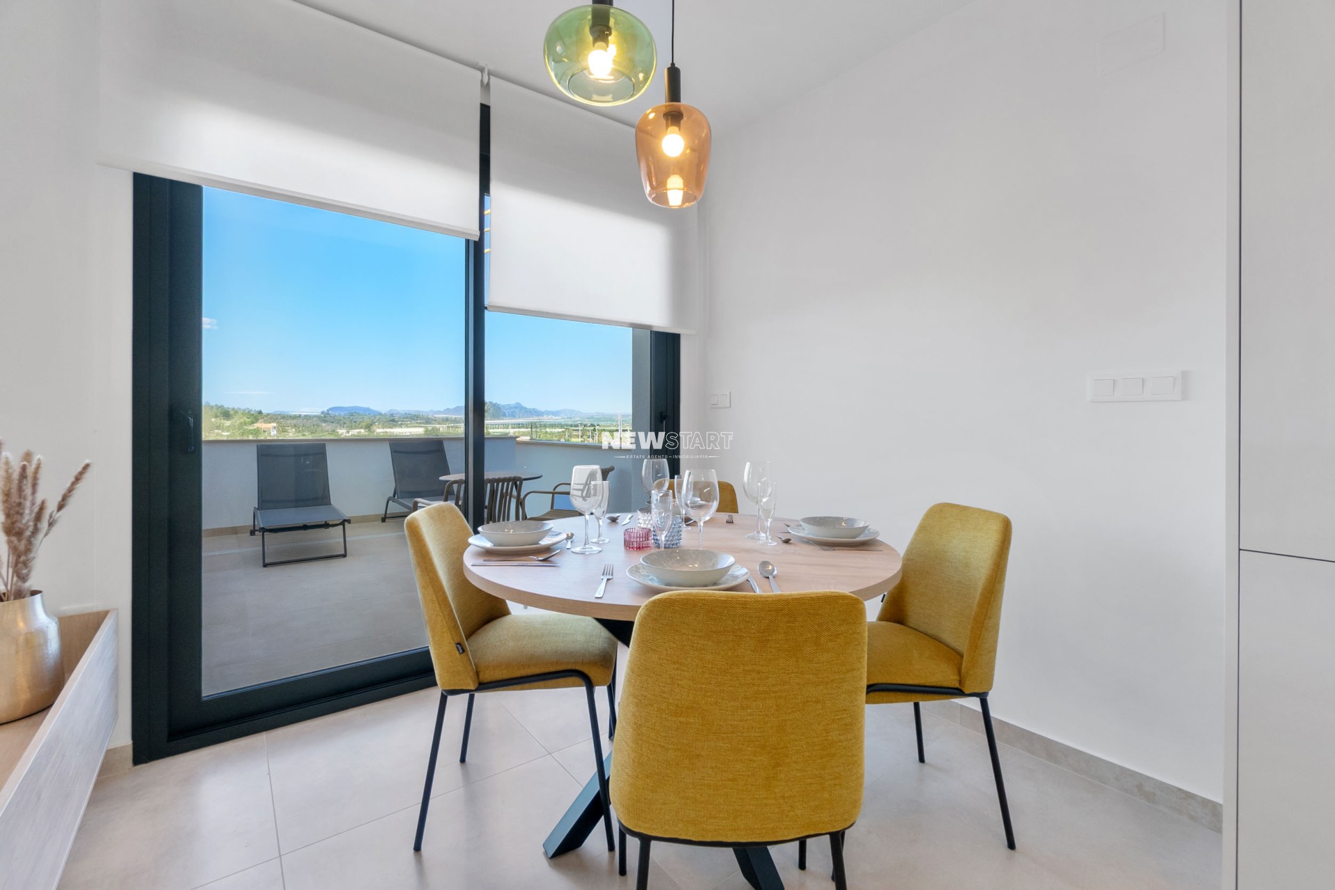Obra nueva - Bungalow alto - Torrevieja
