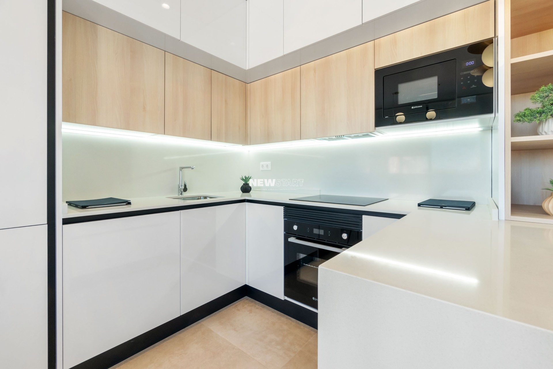 Obra nueva - Bungalow alto - Torrevieja
