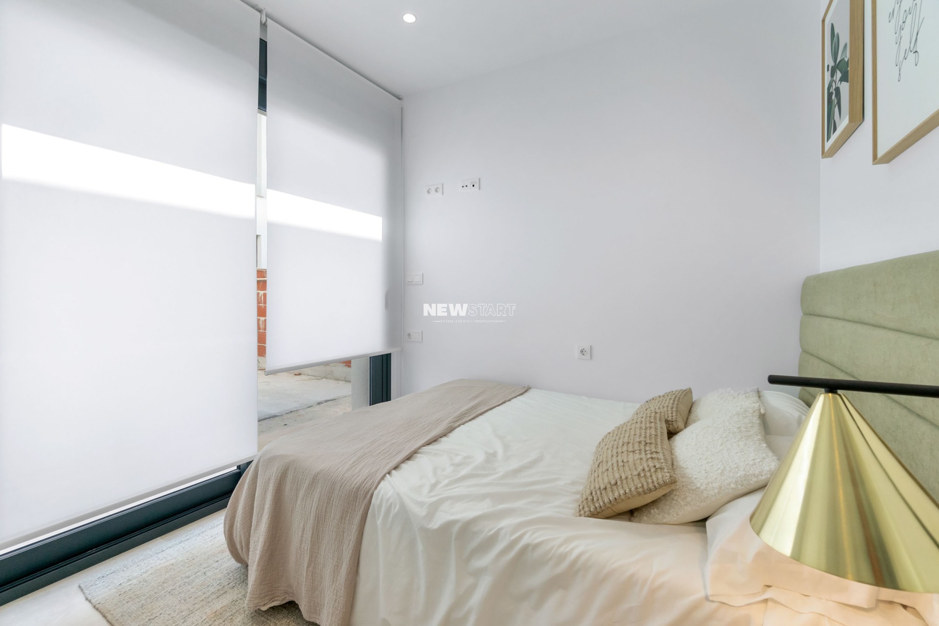 Obra nueva - Bungalow alto - Torrevieja