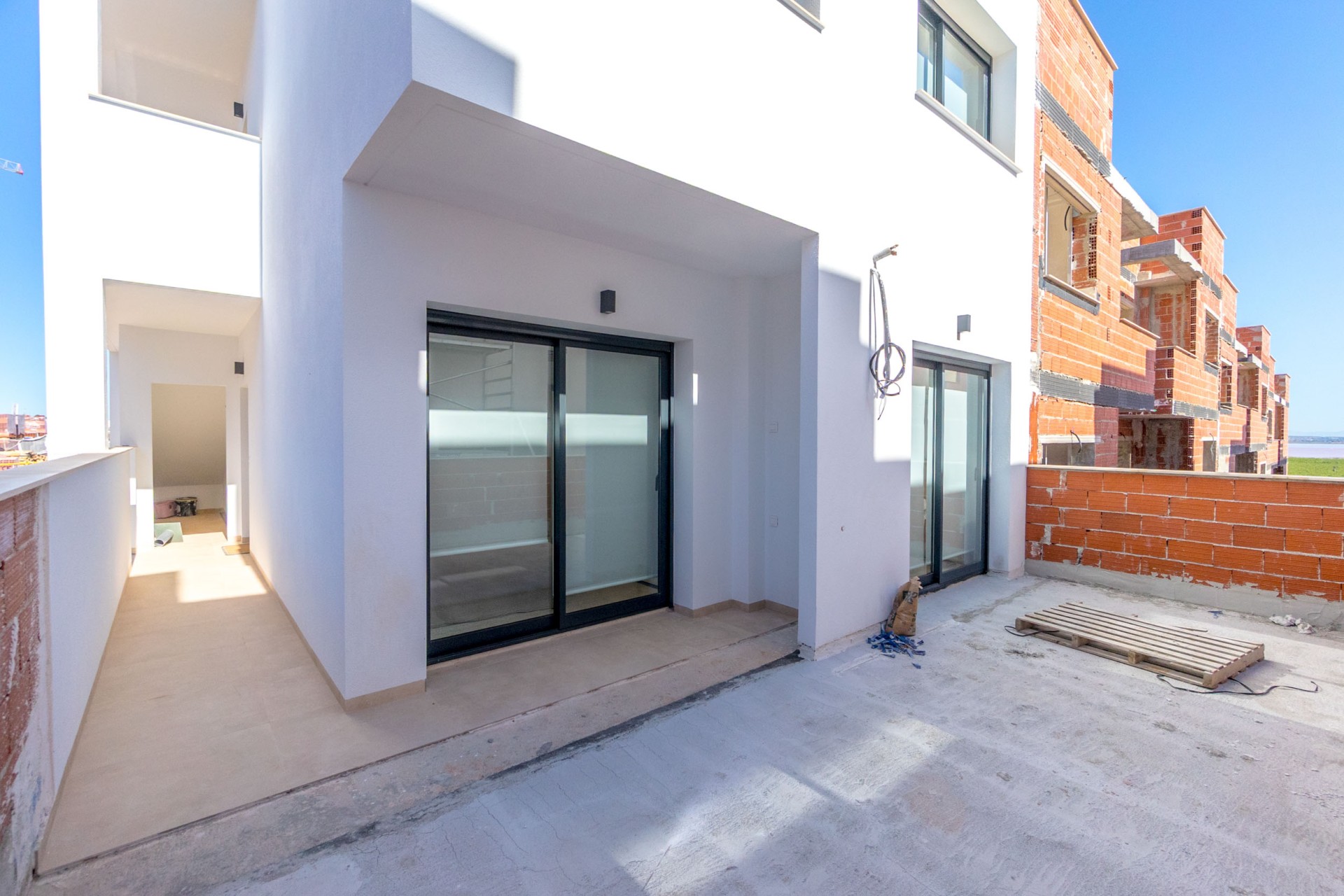 Obra nueva - Bungalow alto - Torrevieja