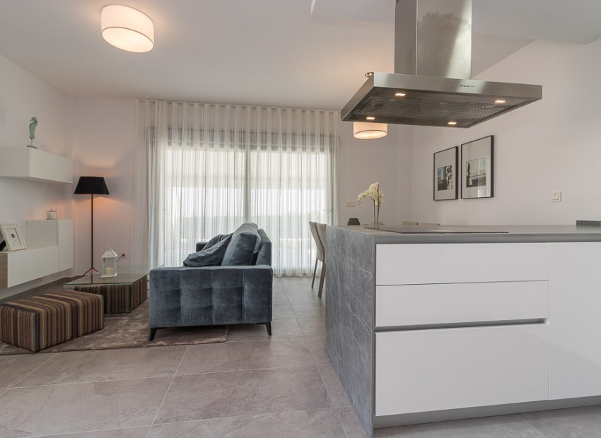 Obra nueva - Bungalow alto - Torrevieja