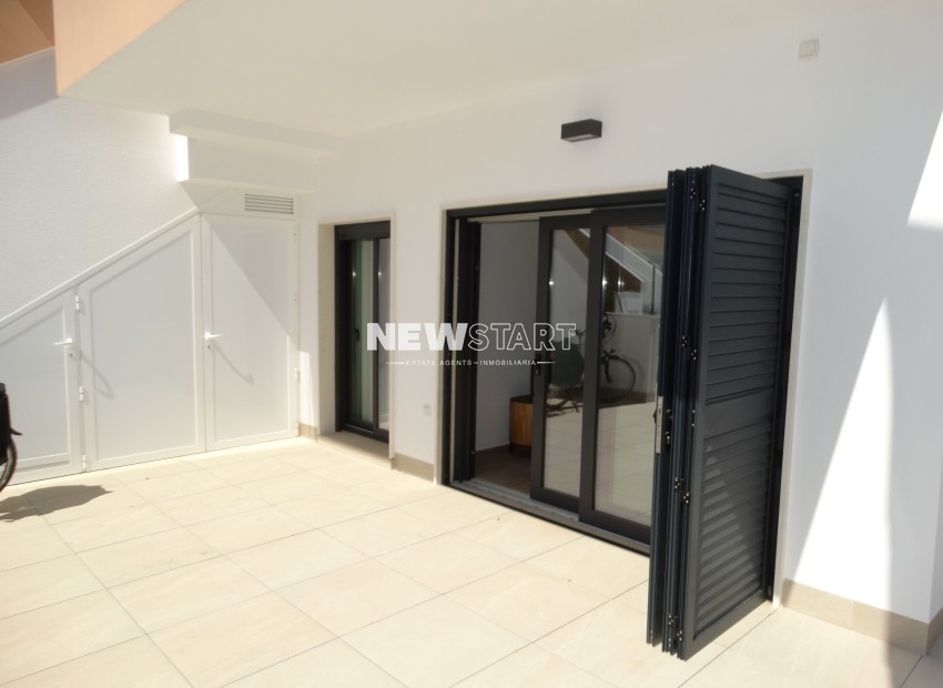Obra nueva - Bungalow bajo - Pilar de la Horadada