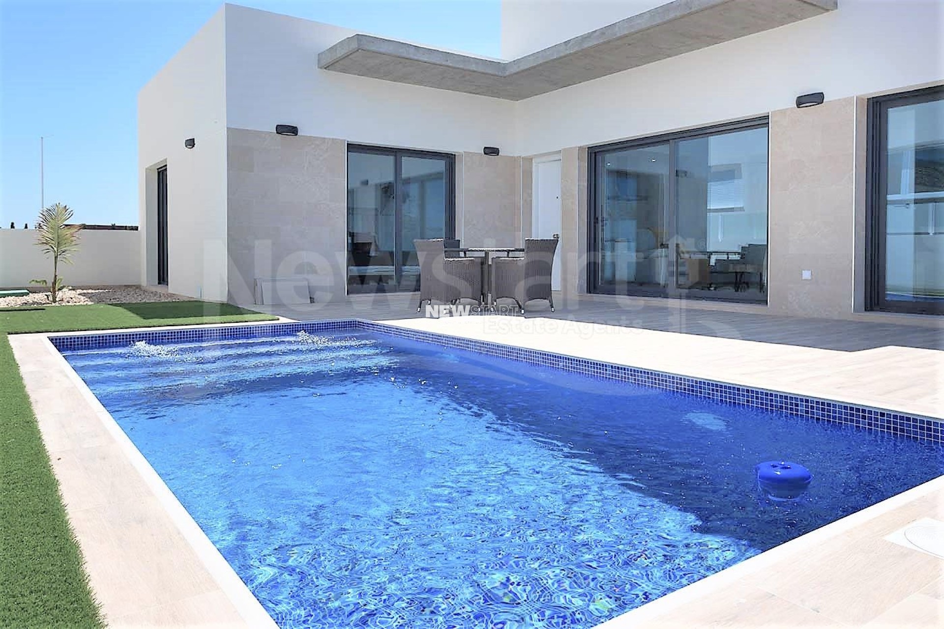 Obra nueva - Independiente - Daya Nueva