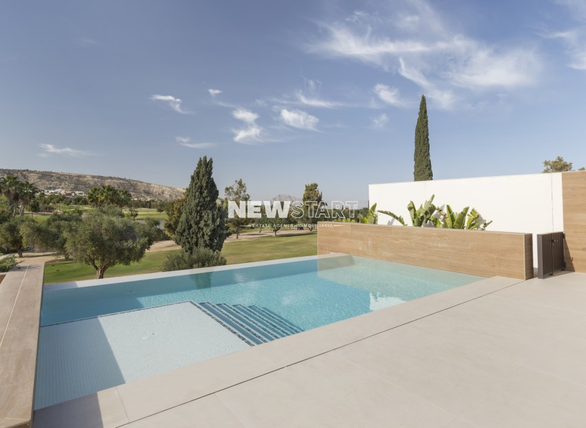 Obra nueva - Villa - Algorfa