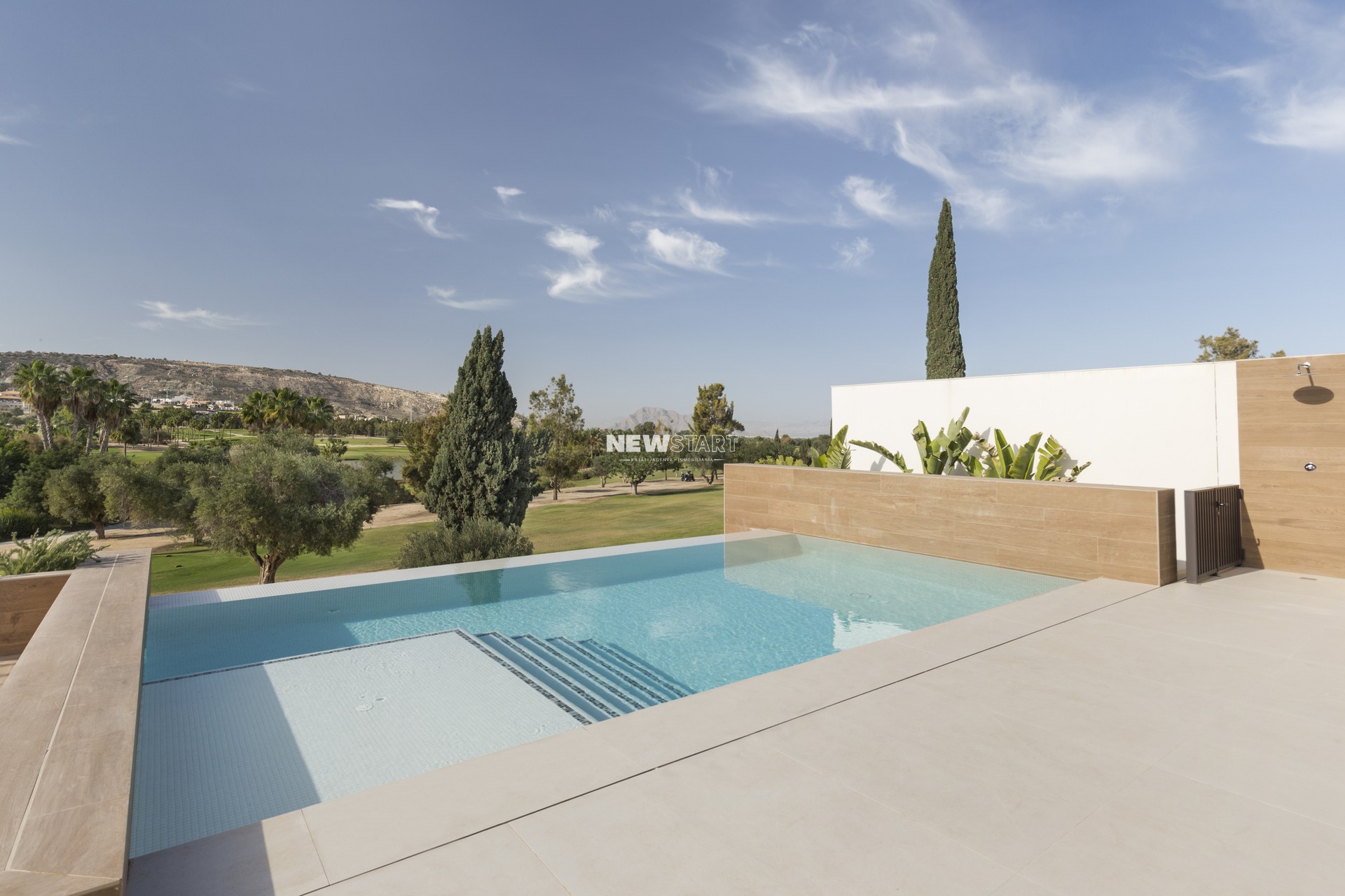 Obra nueva - Villa - Algorfa