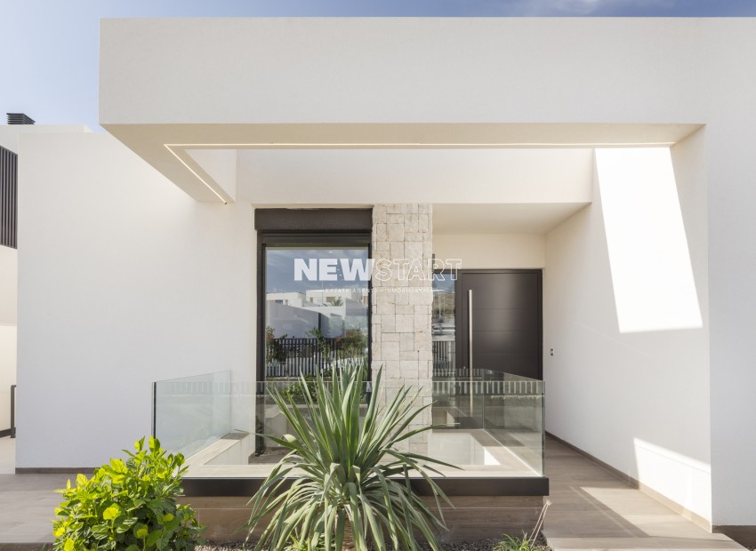 Obra nueva - Villa - Algorfa