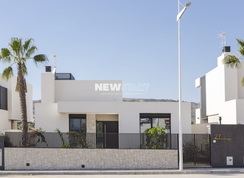 Obra nueva - Villa - Algorfa