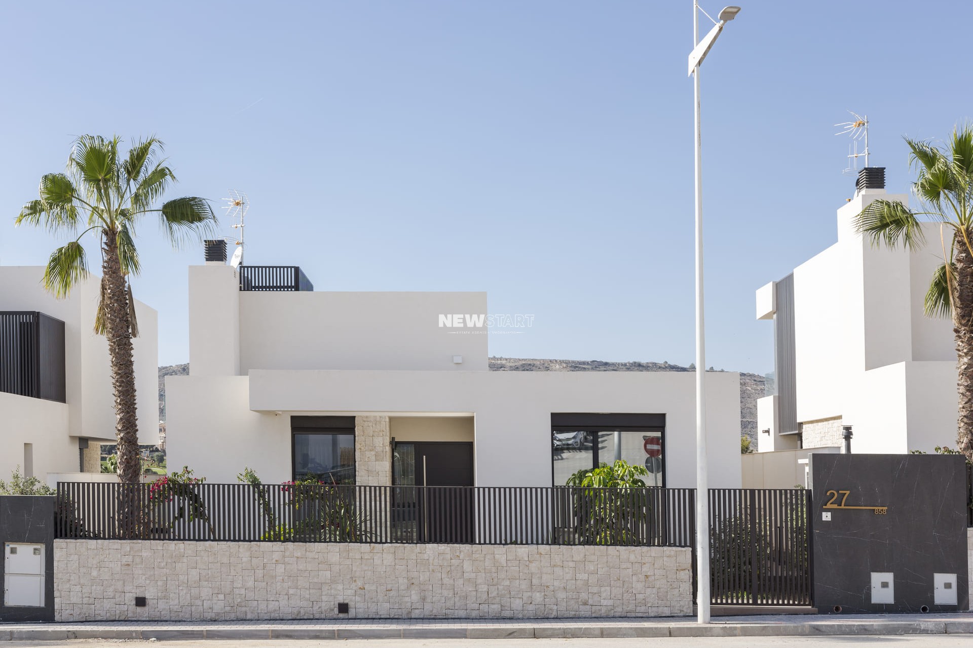 Obra nueva - Villa - Algorfa