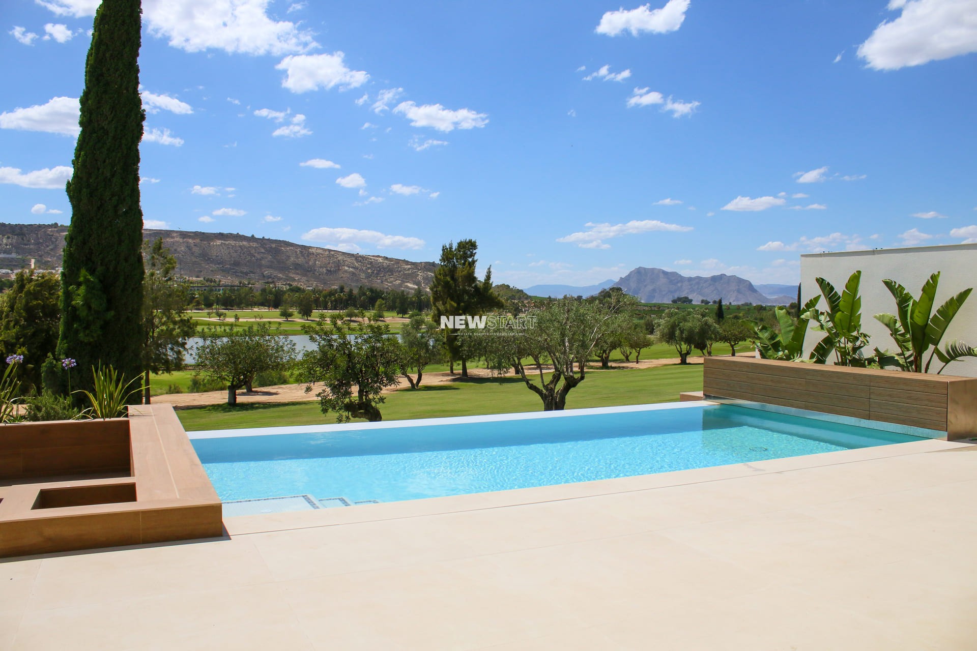 Obra nueva - Villa - Algorfa