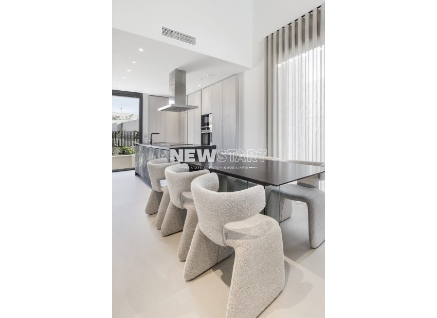 Obra nueva - Villa - Algorfa