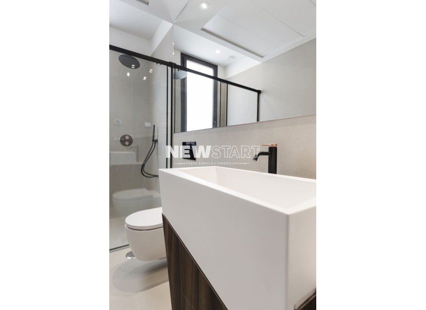 Obra nueva - Villa - Algorfa