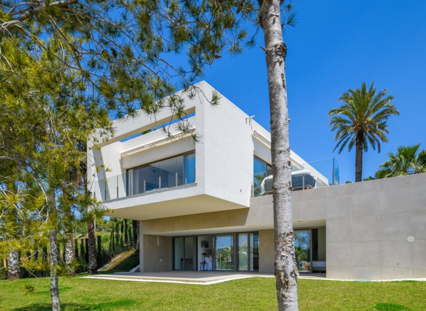 Obra nueva - Villa - Dehesa de Campoamor