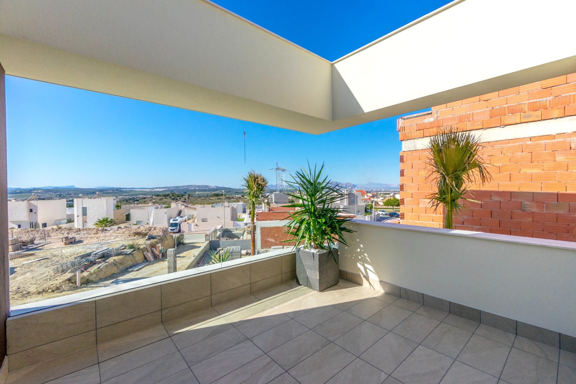 Obra nueva - Villa independiente - Rojales