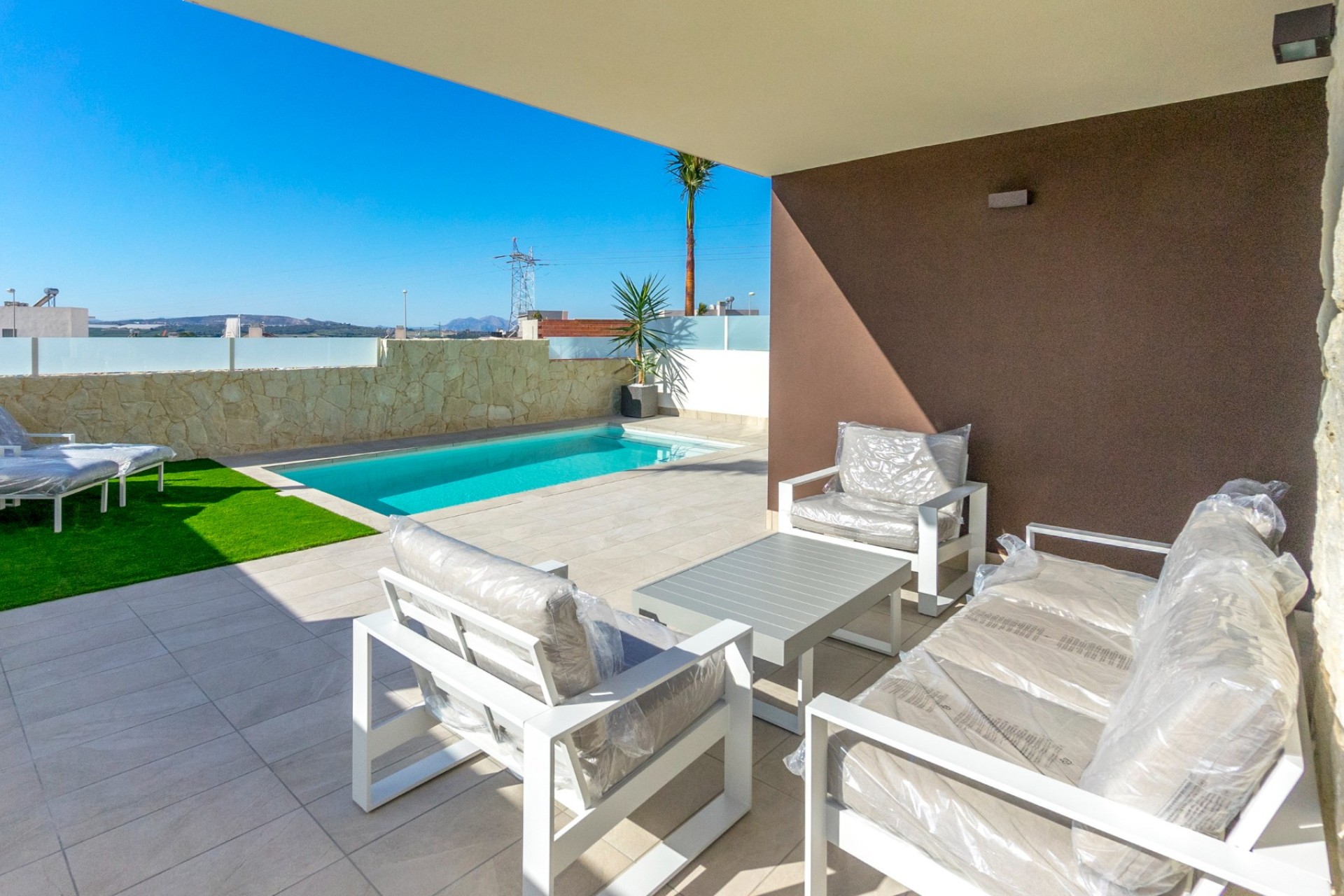 Obra nueva - Villa independiente - Rojales