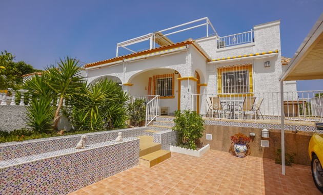 Quad - Julia - Resale - La Marina - Urb. La Marina