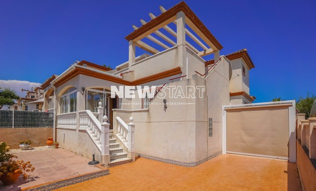 Quad - Resale - La Marina - Urb. La Marina